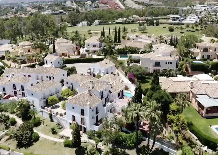 Casa Leon 